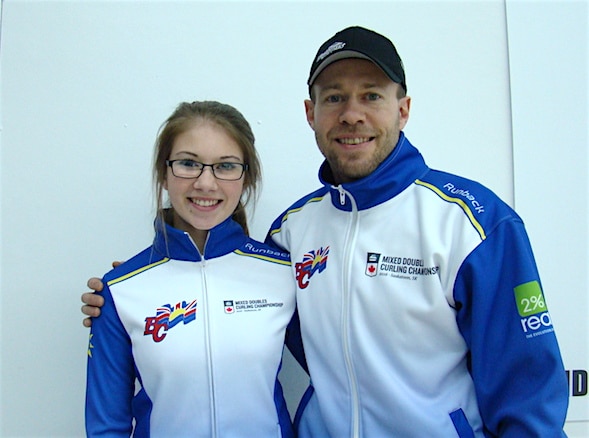 Father-daughter duo, Jim and Jaelyn Cotter (Curling Canada/Darlene Danyliw photo)