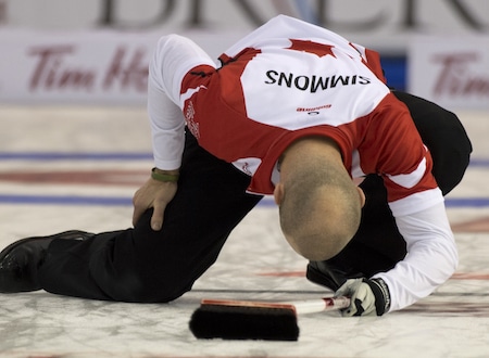 Team Canada skip Pat Simmons shows his disappointment. (Photo, Curling Canada/Michael Burns)